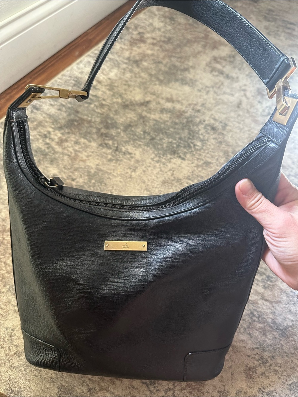Gucci Black Leather Shoulder Bag with Gold-Tone Plaque